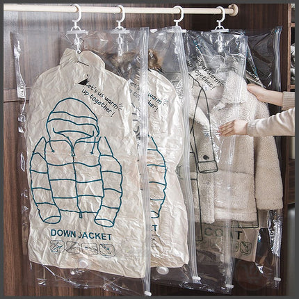أكياس تفريغ الهواء لتخزين الملابس الثقيلة (متوفر بحجمين)Vacuum bags for storing heavy clothes